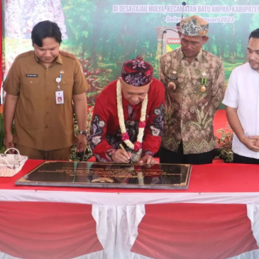 Menghadiri Undangan Peresmian Pabrik CPO dan Peletakan Batu Pertama Pabrik Minyak Makan Merah Koperasi Sawit Makmur Oleh Menteri Koperasi dan UKM RI